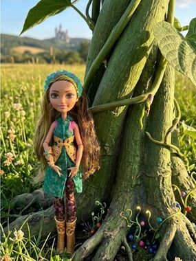 Ever after high Jillian Beanstalk doll